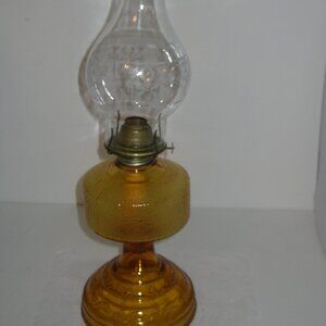 Vintage EAGLE Yellow Amber Kerosene Oil Lamp. Beaded  Beaded - Glass pressed A